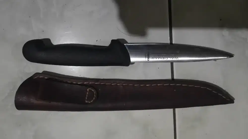 Pisau sembelih hewan