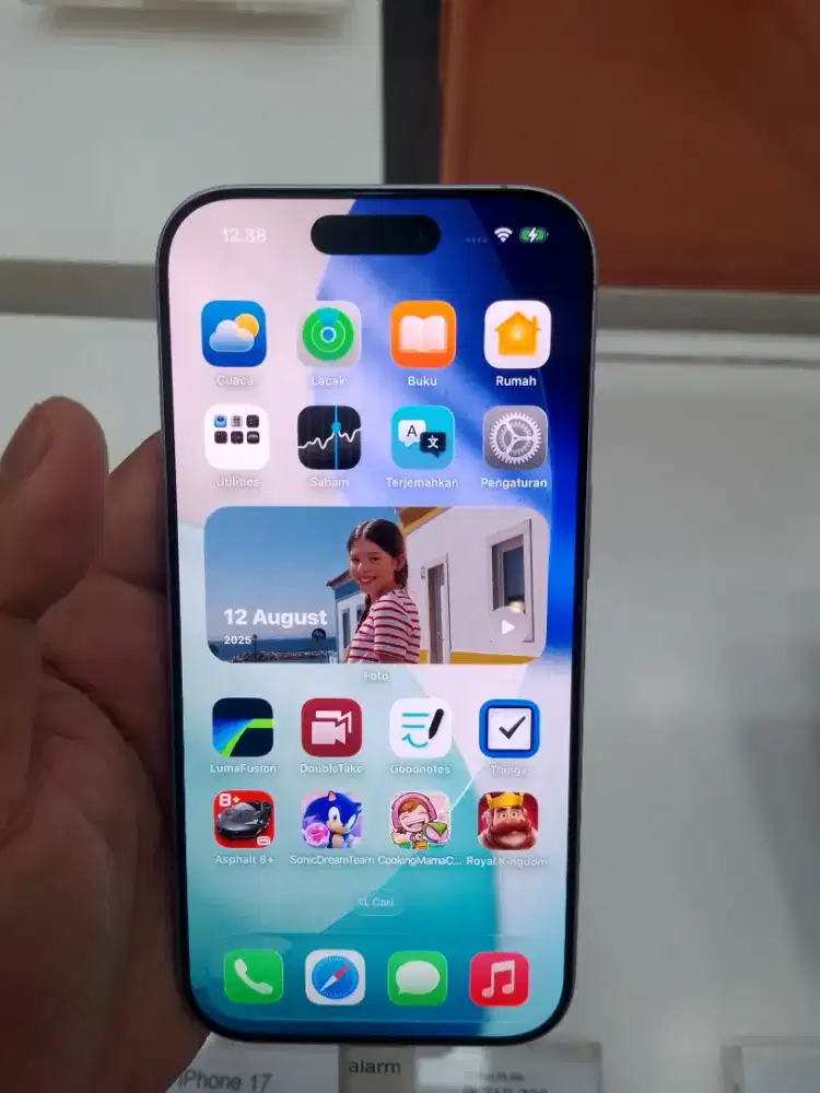 KREDIT HP IPHONE 17 SEGAMPANG ITU HANYA DI HOME KREDIT BUNGA 0%