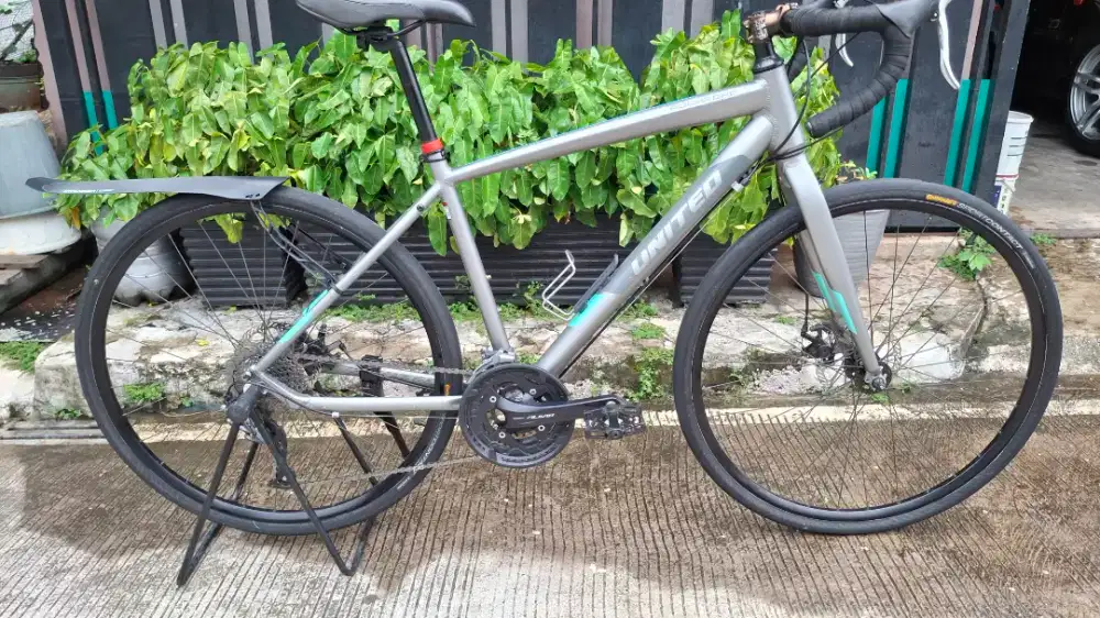 Sepeda Gravel United RockFord