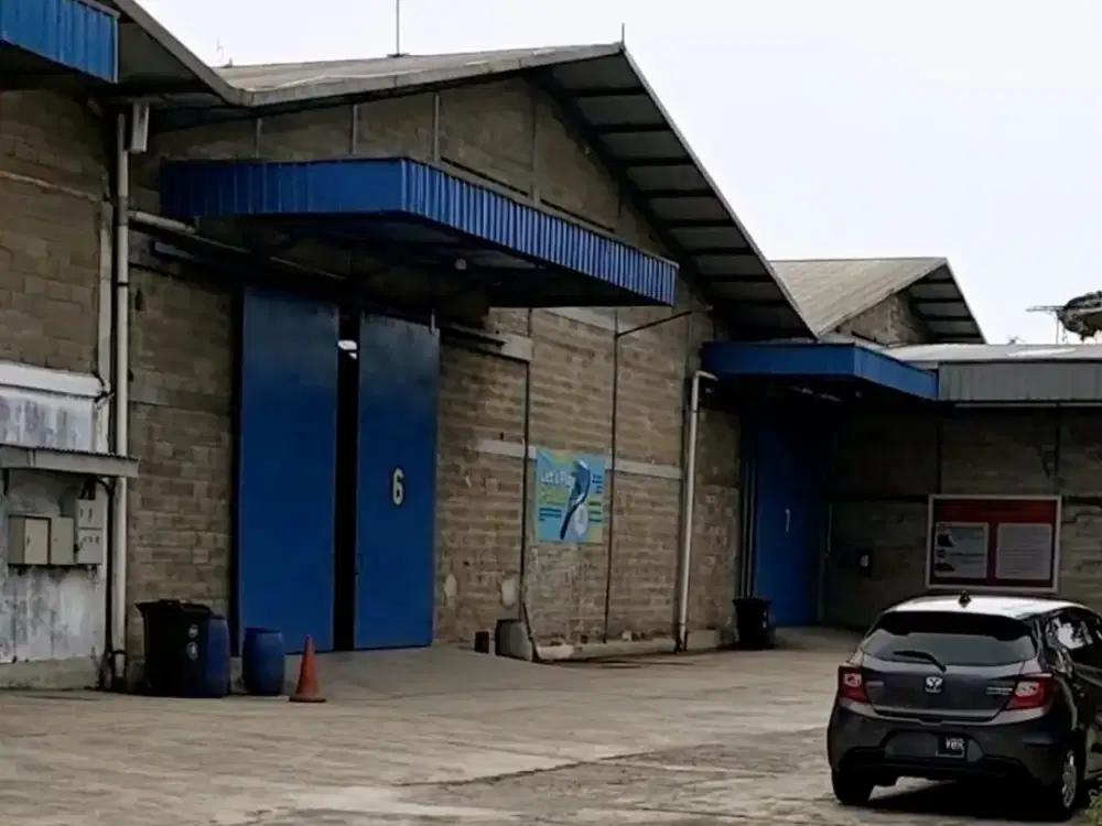 Di Sewakan Gudaang Luas 1700 M2 di Jalan Raya, Karawaci Tangerang Kota