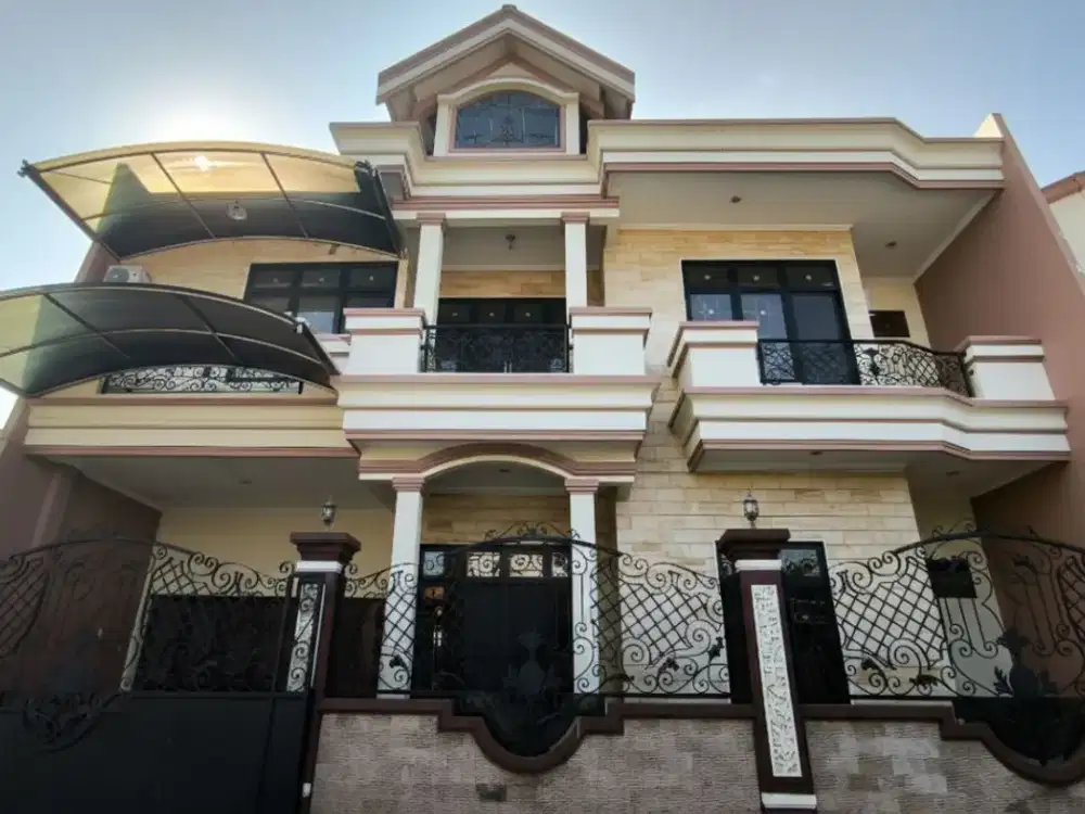 RUMAH MEWAH PLOSO TIMUR Dekat Kenjeran, Suramadu, 5 Menit Kampus C Unair