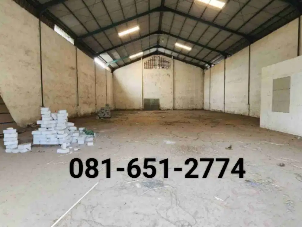 Gudang di Kapten Darmo Sugondo Gresik