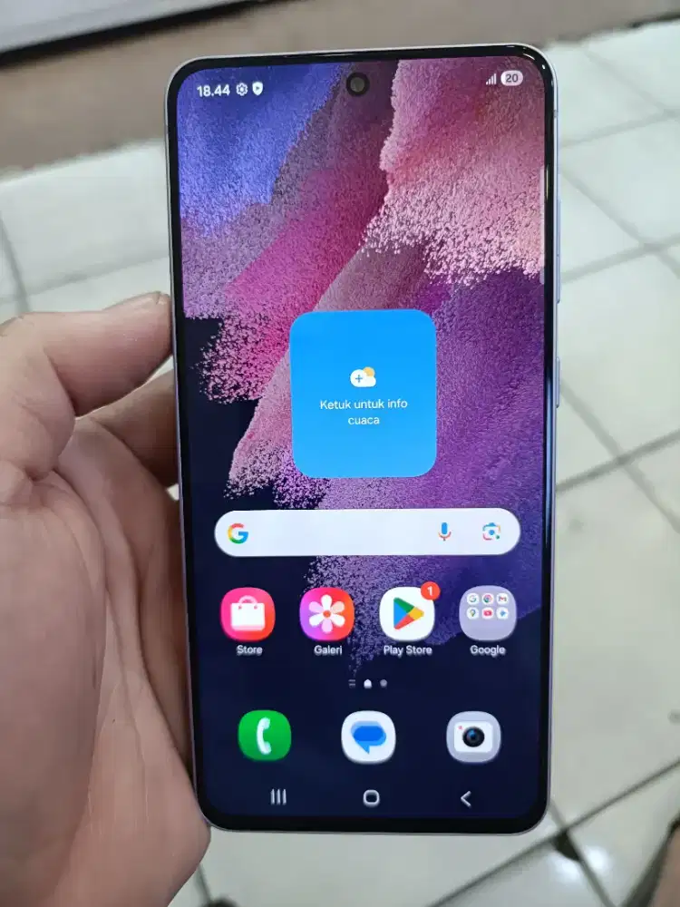 Samsung S21FE ram 8/256 ex resmi Sein batangan mulus normal jaya !!