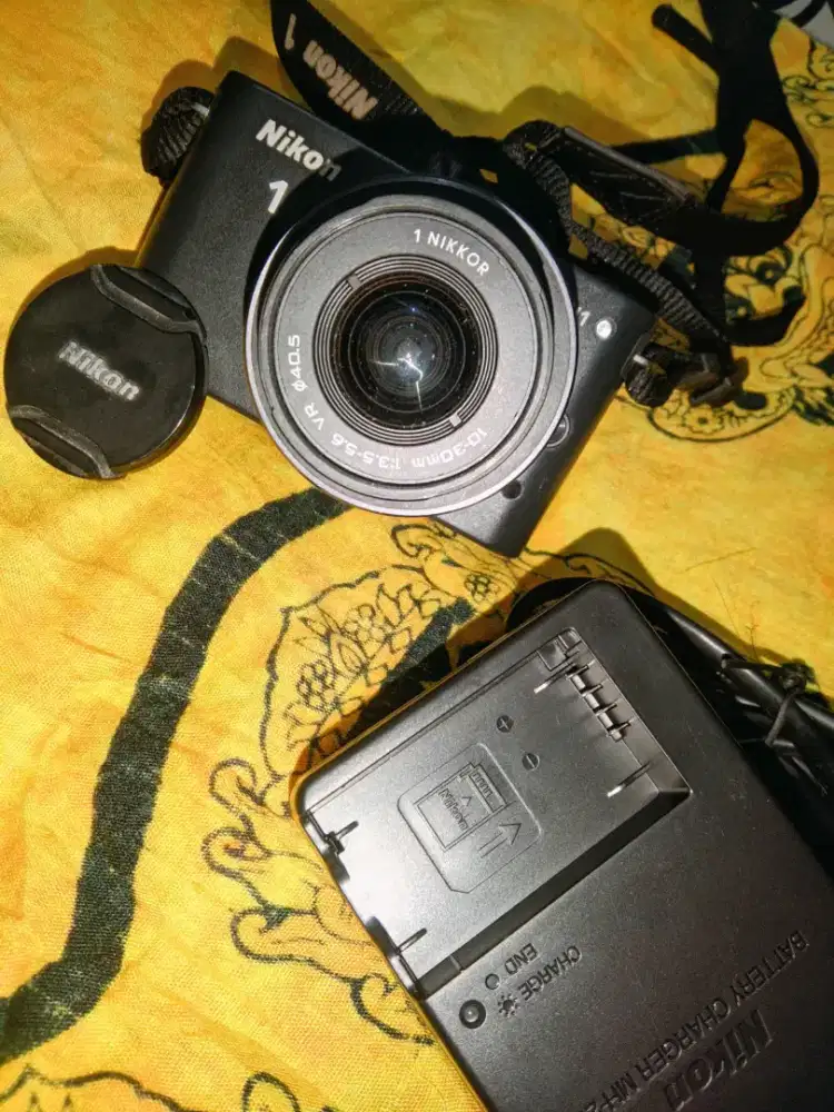 Jual kamera Nikon 1 J1