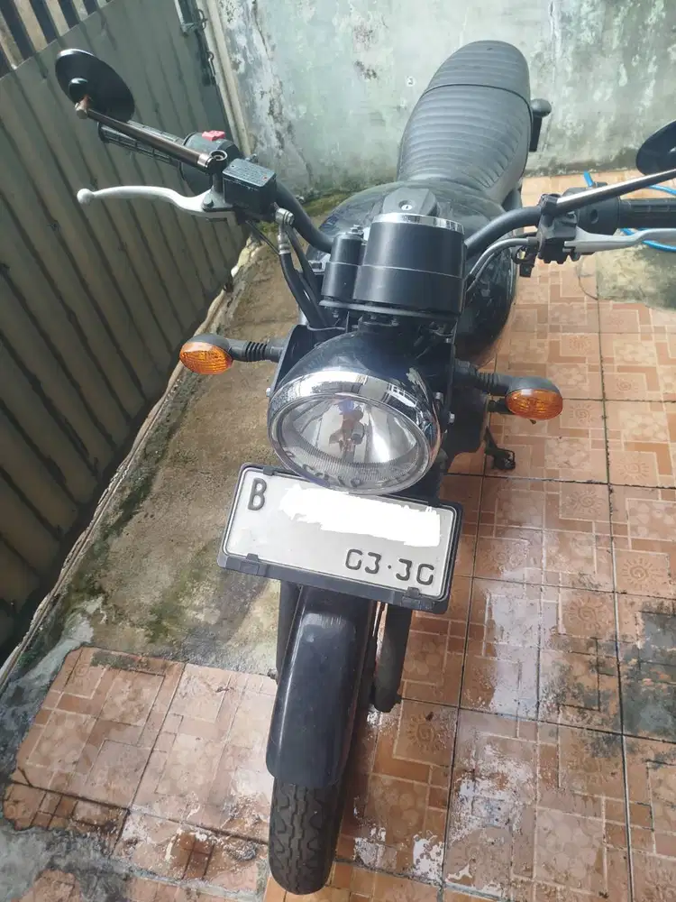 Dijual Motor W 175