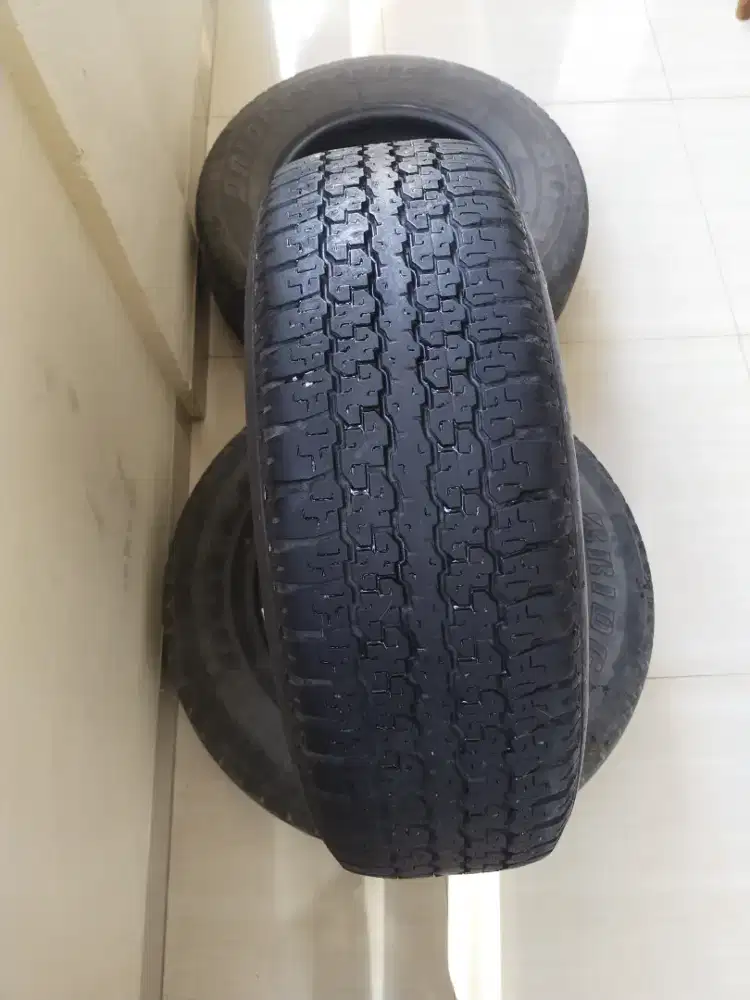 Ban Mobil Brigestone