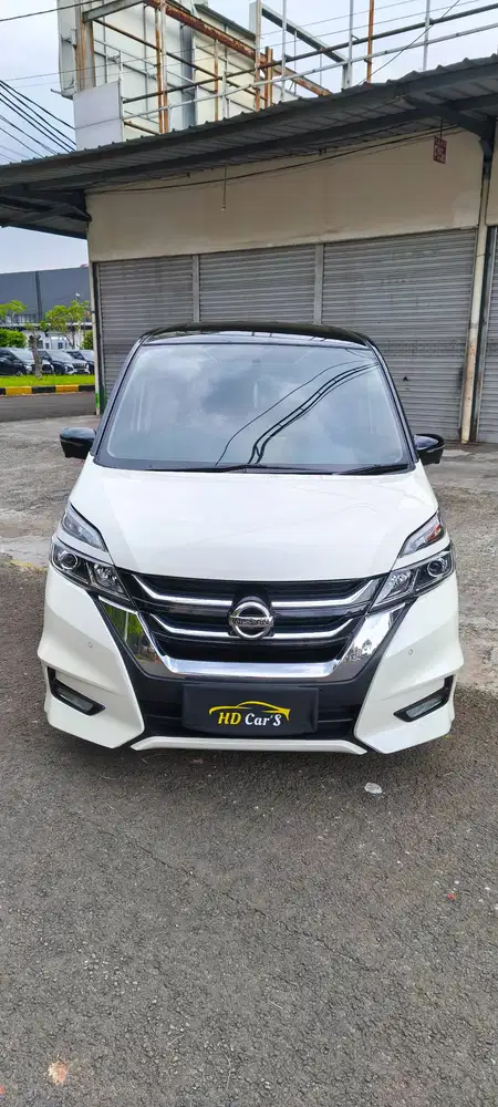 Nissan Serena 2.0 HWS Highway Star 2022 / 2023 Wrn Putih Tgn1 Pjk Pjg