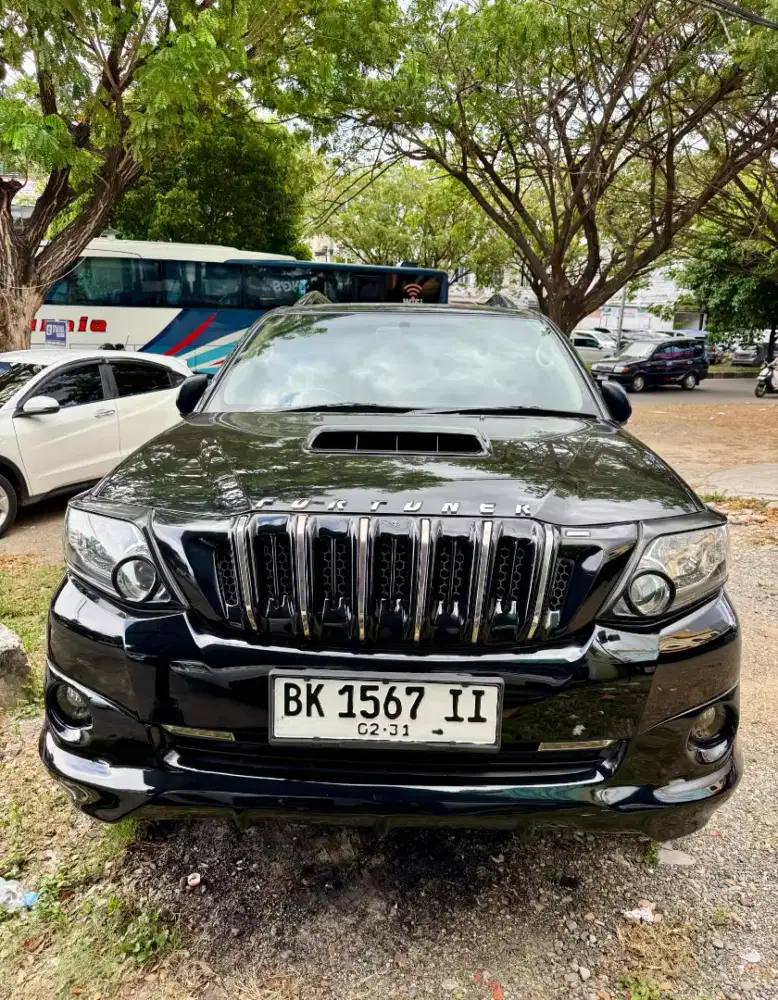 FORTUNER G VNT SOLAR MATIC 2015