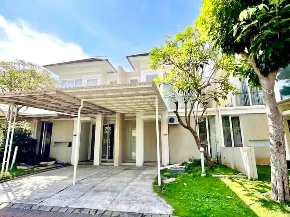 DIJUAL rumah Pakuwon city dekat Pakuwon city mall (pcm)