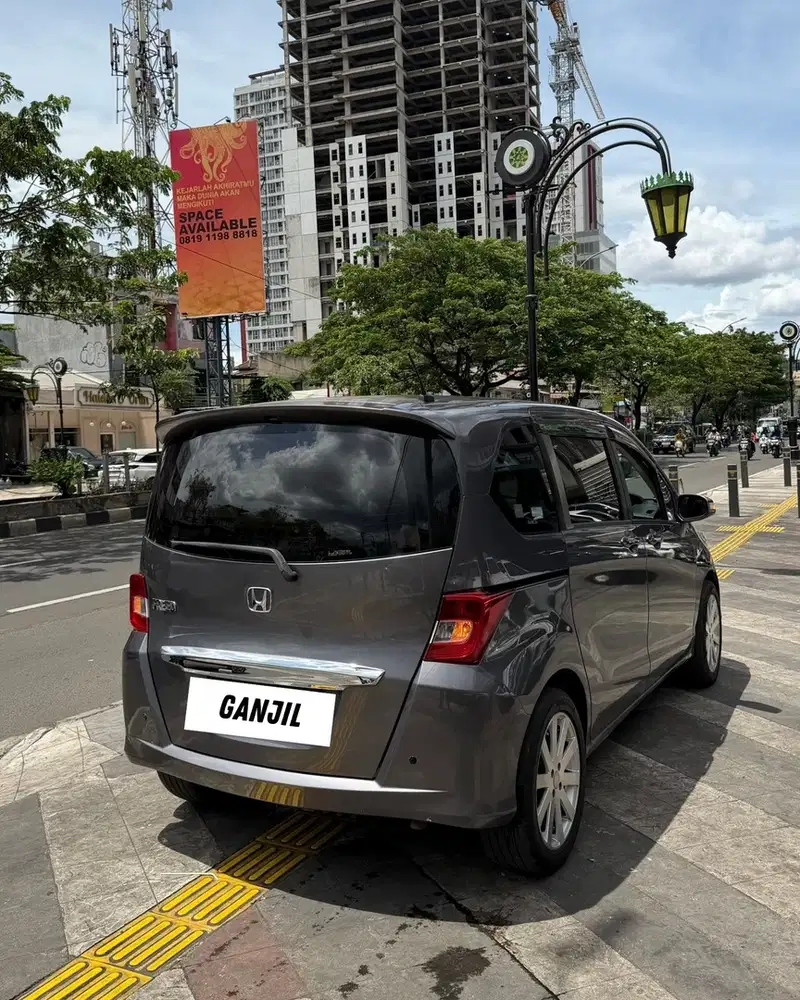 Honda Freed 2016 Bensin