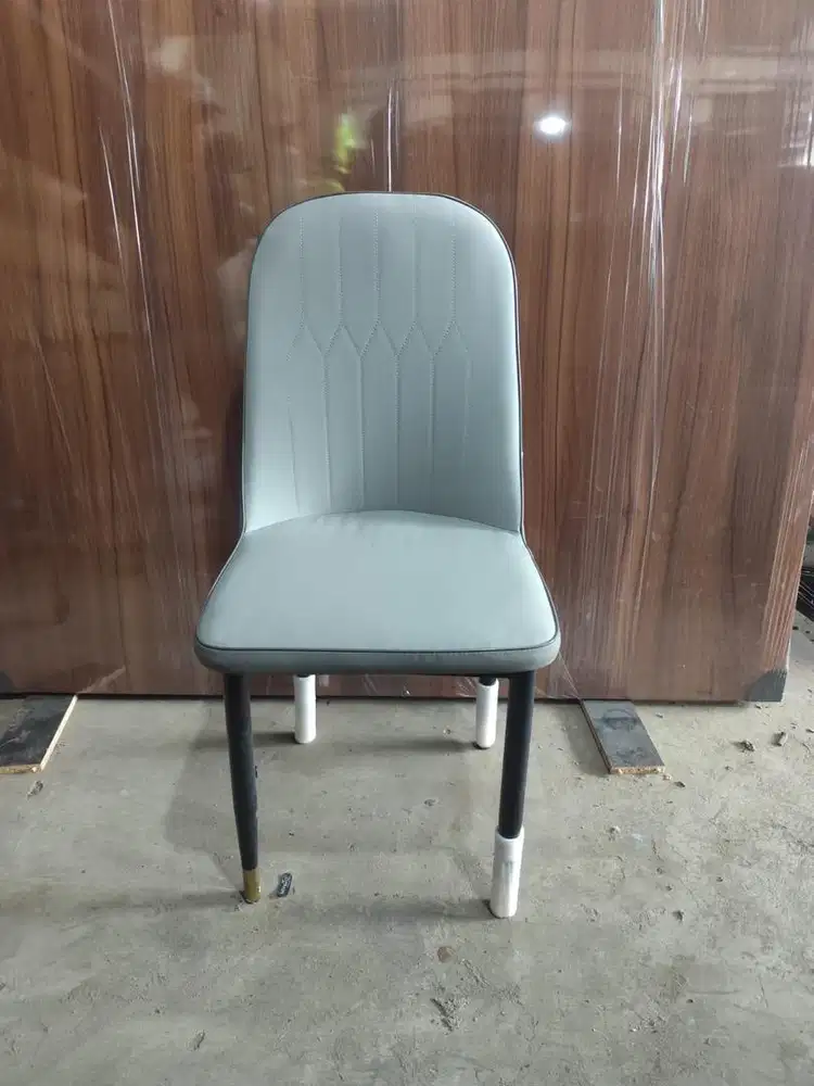 kursi makan kursi susun baru kalep