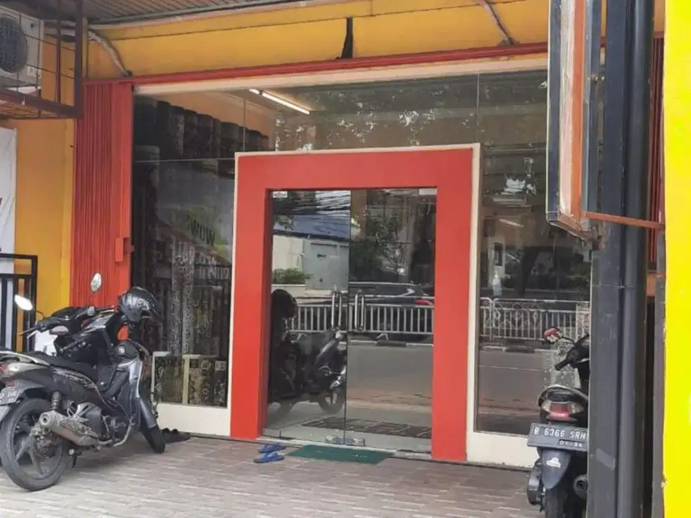 Murah!! Ruko Bagus 2 Lantai di Supomo Jakarta Selatan