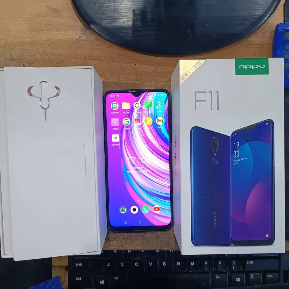 Oppo F11 6/128 Purple (HP, Box)
