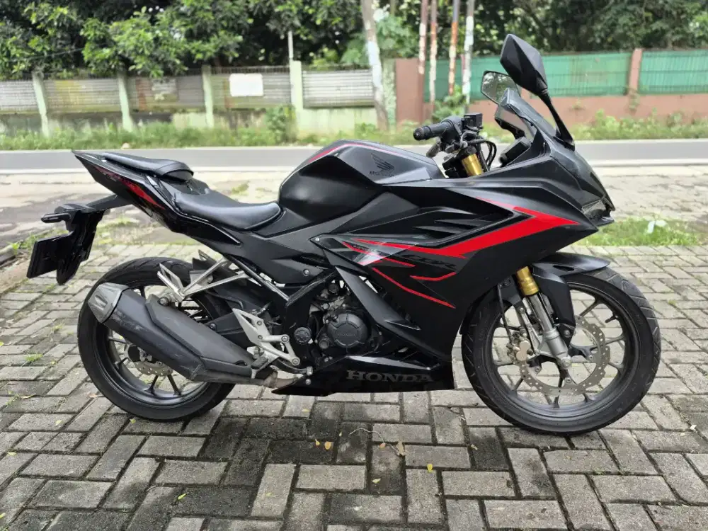 Dijual Honda CBR 150R 2021