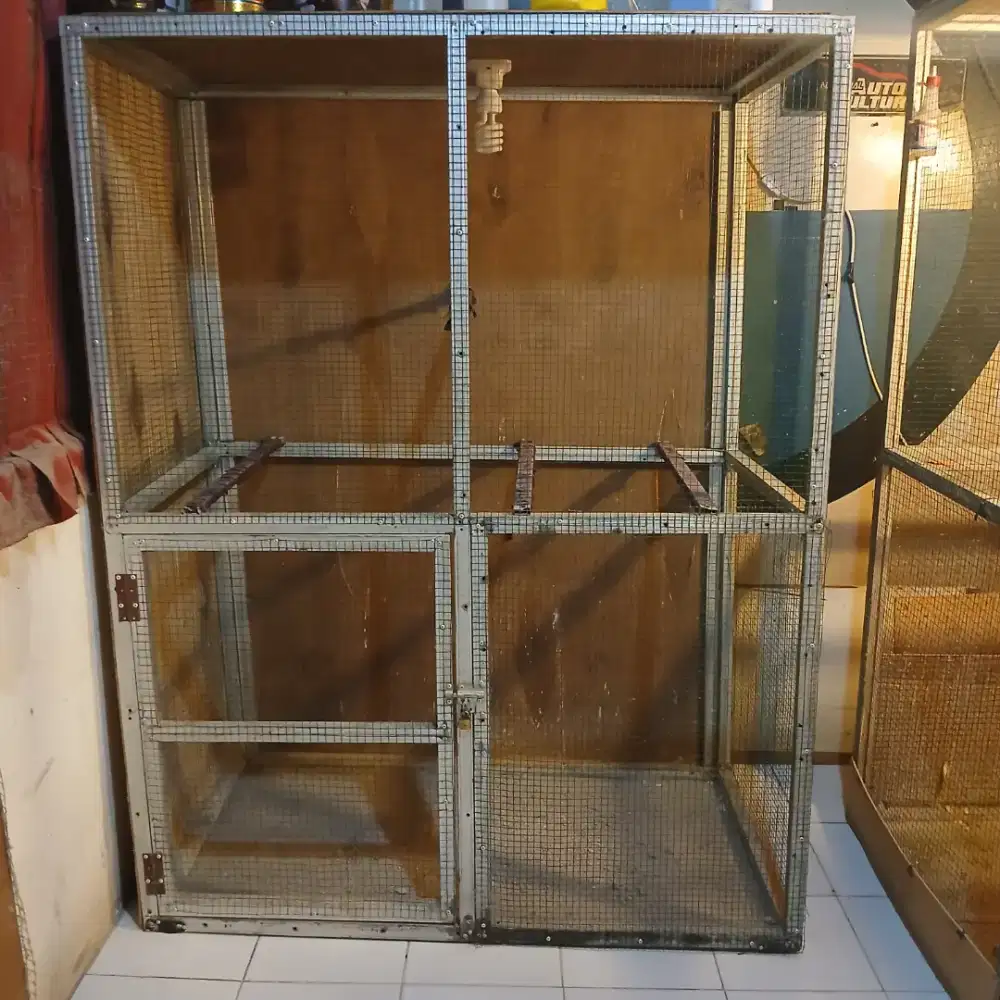 Kandang Burung Umbaran