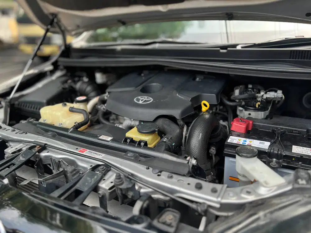 Toyota Kijang Innova 2.4 V Reborn Diesel AT Matic 2017