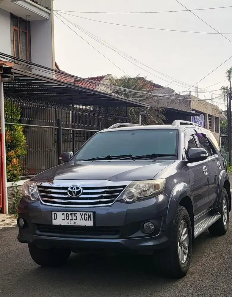 Tanpa DP toyota fortuner G 2.7 luxury at 2013 bensin