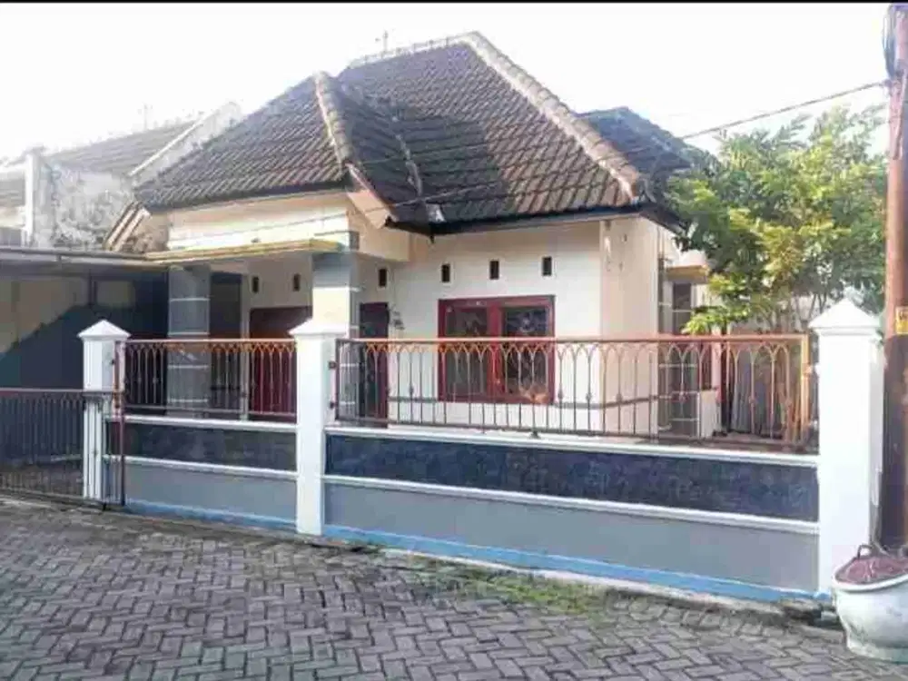 Rumah dalam perumahan, satpam 24 jam, di daerah Sidokarto jl Godean km 8,5 dkt Malioboro, Keraton Yogyakarta