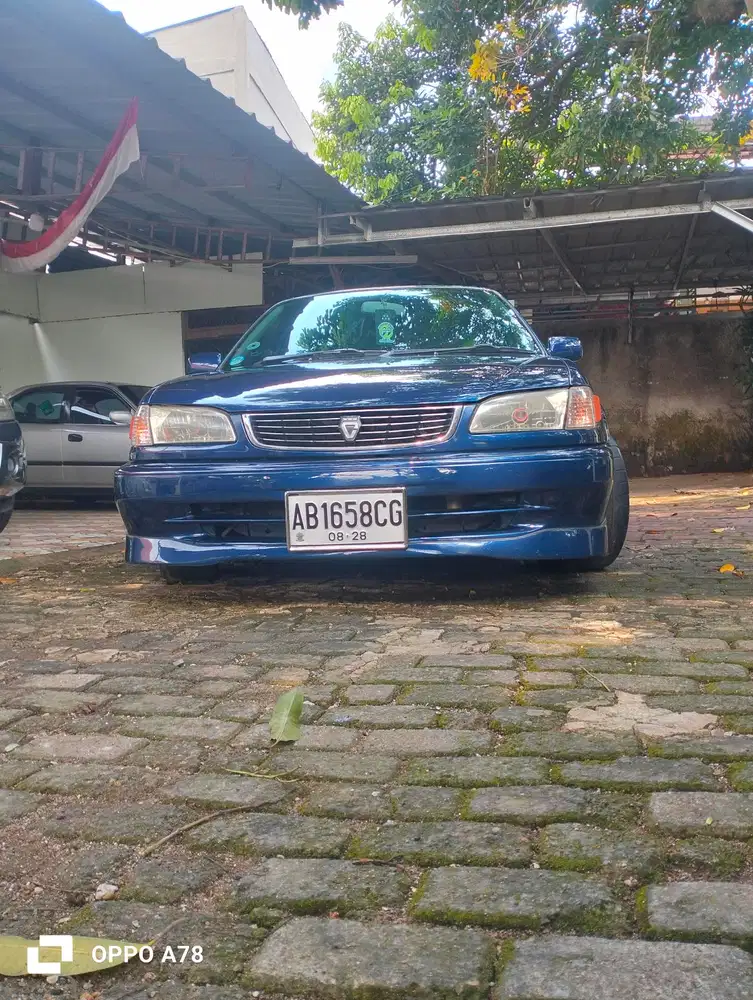 Toyota Corolla 2000 Bensin