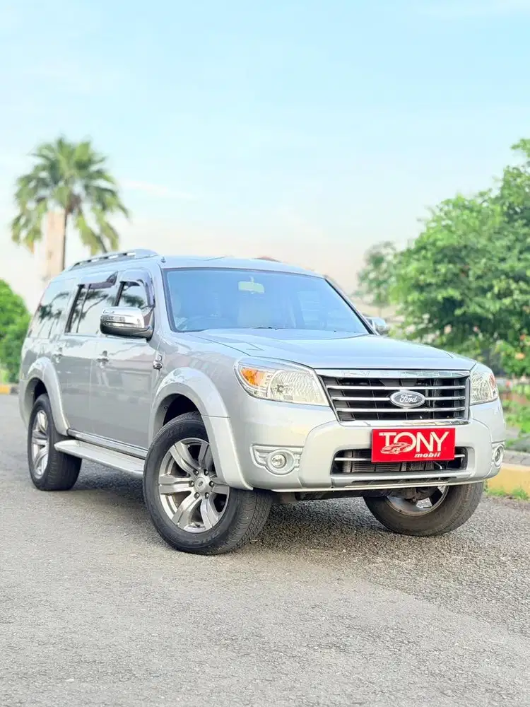 #Tony Mobil# Ford Everest 2.5 XLT AT 2011 Silver