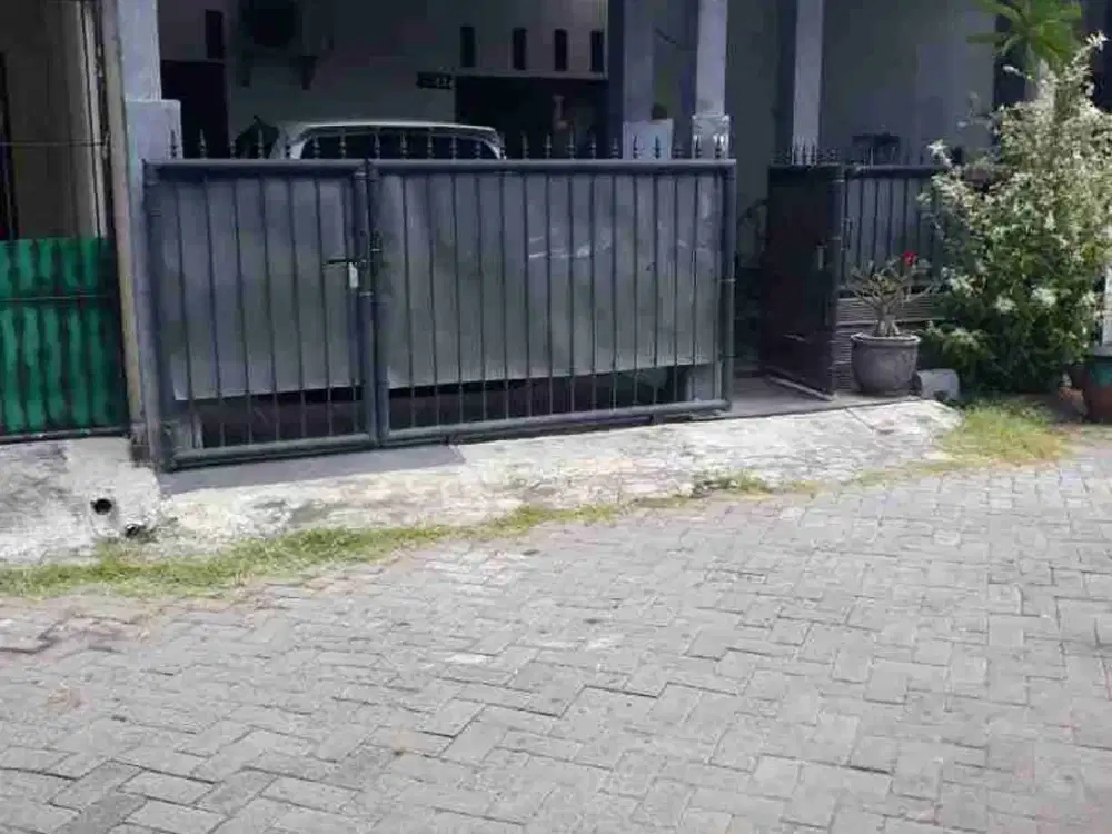 Dijual rumah di perum bumi candi asri Sidoarjo