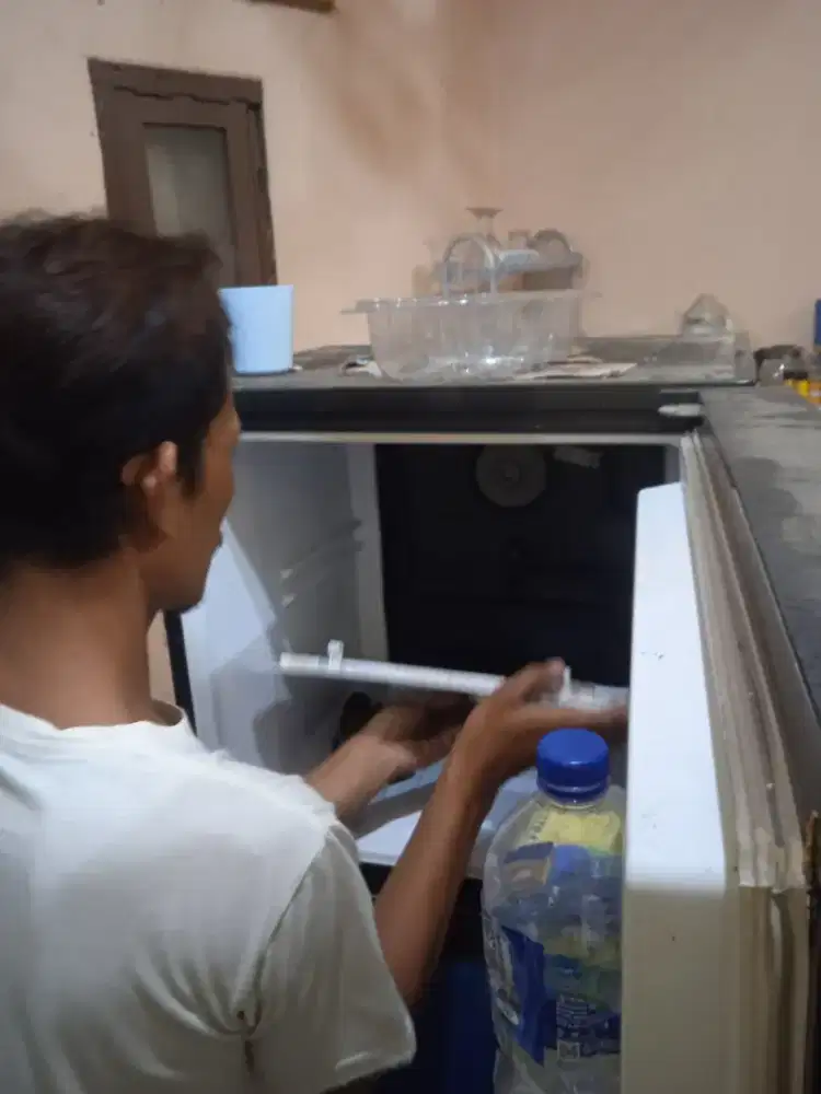 servis kulkas,servis mesin cuci,servis pompa air