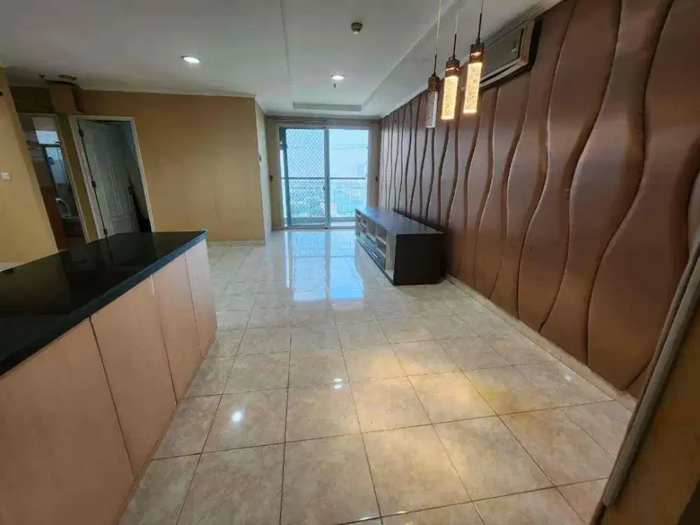 Turun Harga Apartemen Lyon Frenchwalk MOI, Kelapa Gading Jakarta Utara