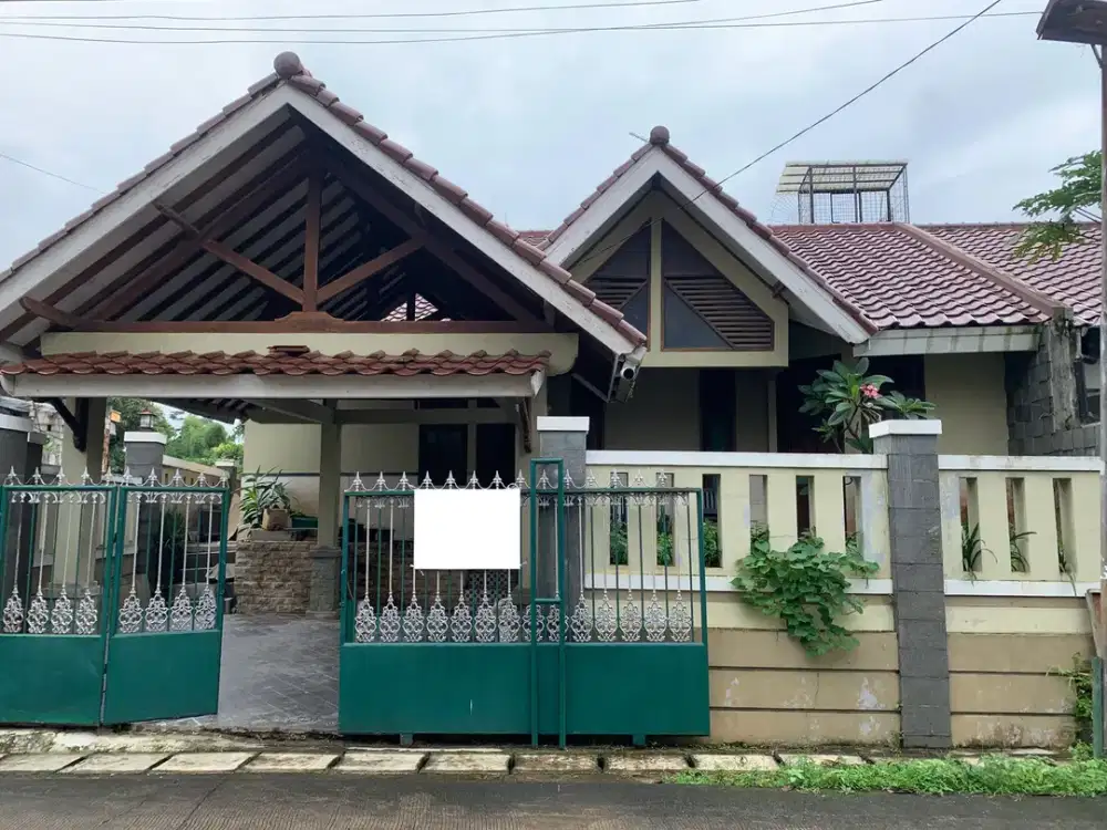 Rumah LT 180 Hadap Selatan 15 Menit ke Gerbang Tol Kukusan J-44116