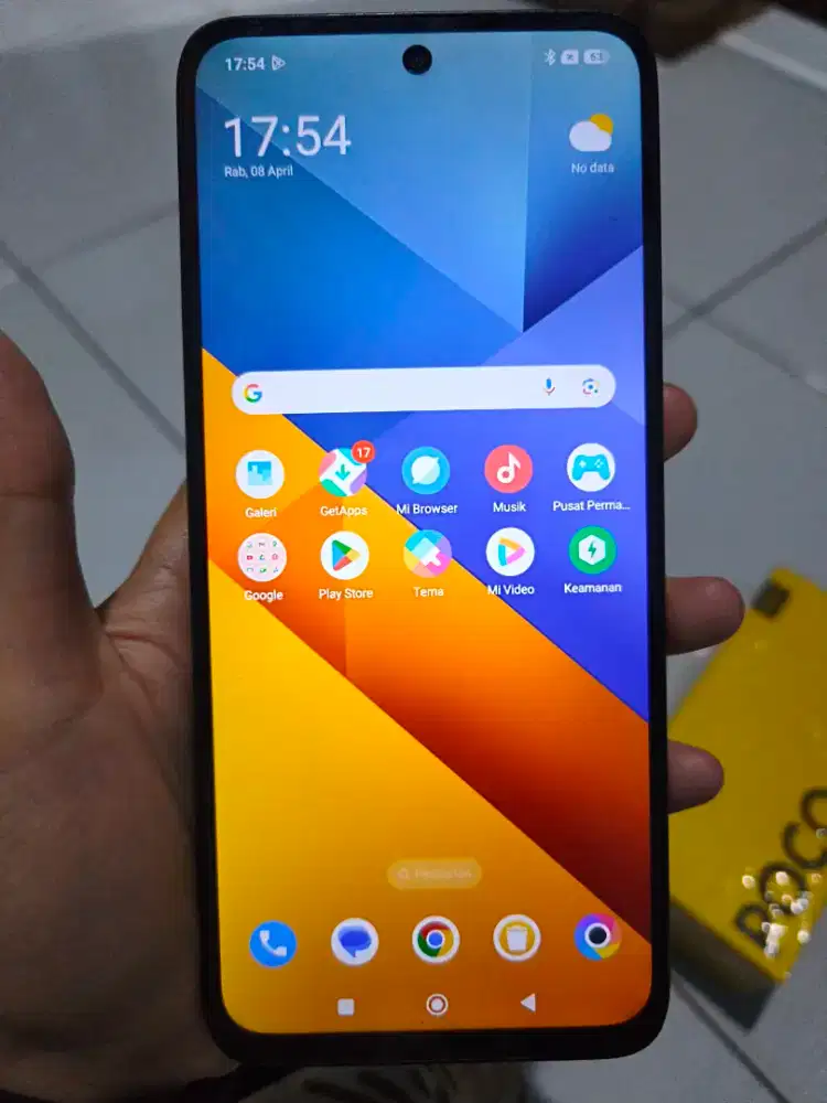 POCO M6 8/256 SECOND LIKE NEW