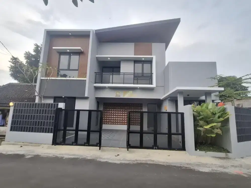 RUMAH 2 LANTAI SIAP HUNI DEKAT PASAR CEBONGAN DI MLATI, SLEMAN