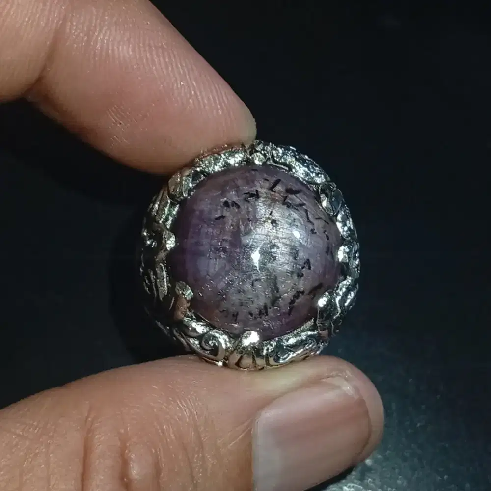 Natural Grayish Purple Sapphire 30.8 ct NTE No Heat Memo Skylab
