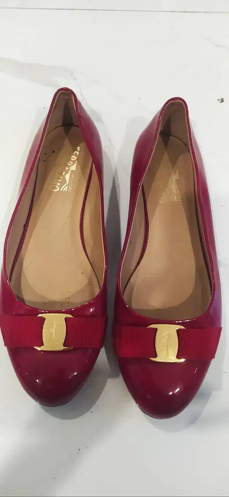 Salvatore Ferragamo Varina Flats Red Original Size 39
