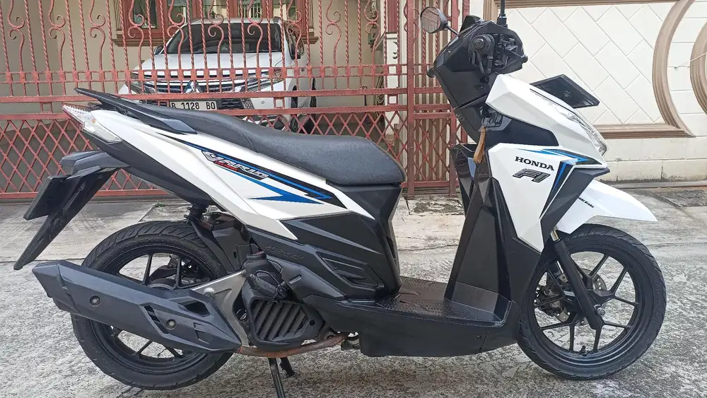 Honda Vario 125 LED tahun 2016.