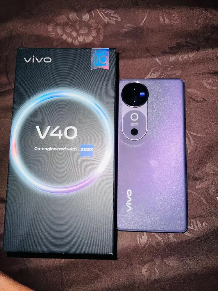 Hp vivo V40 RAM 12/256