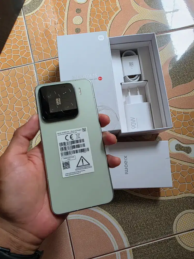 Mi 15 12/256 mulus banget acc blm pakai