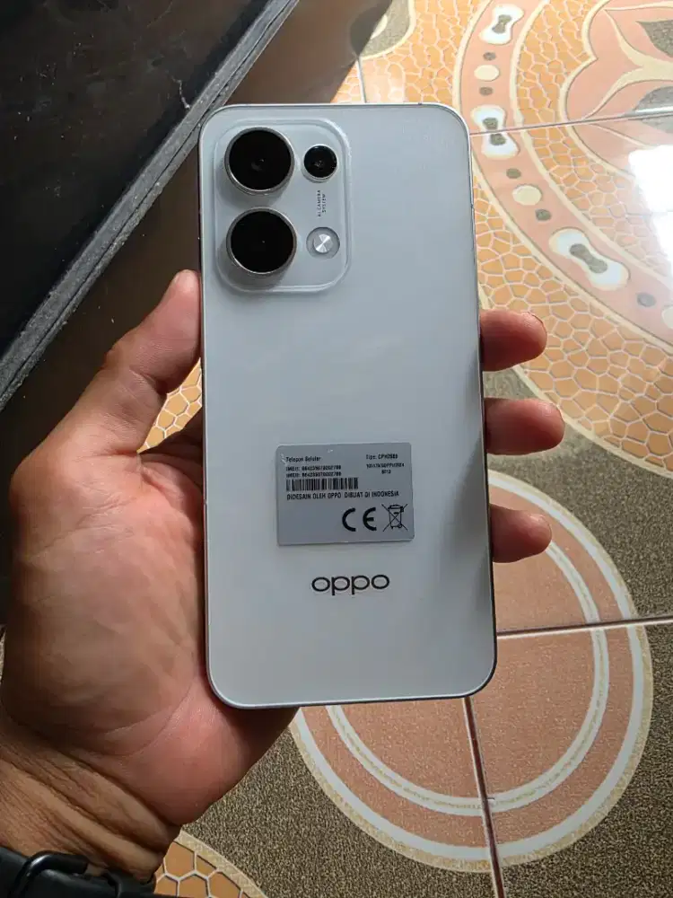 Oppo 13 5g 12/256 mulus bgt hp carger ori