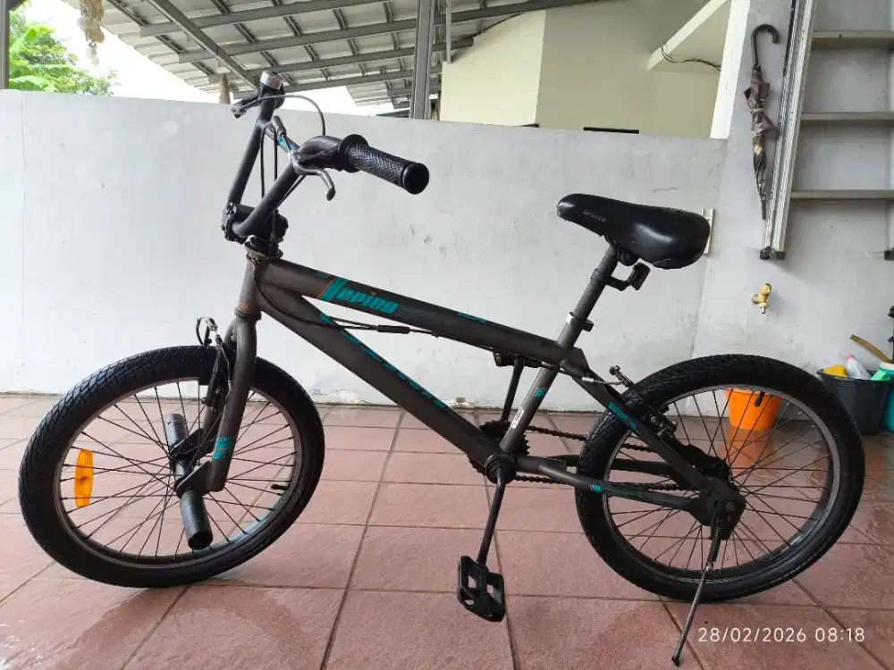 SEPEDA BMX 20 UNITED EPICA 01