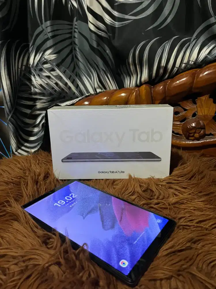Samsung tab A7 lite