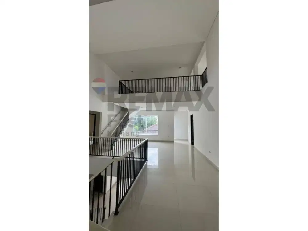 DIJUAL/DISEWAKAN! RUMAH MEWAH SUPER LUAS DI BANGKA KEMANG – COCOK UNTUK KOMERSIAL & HUNIAN