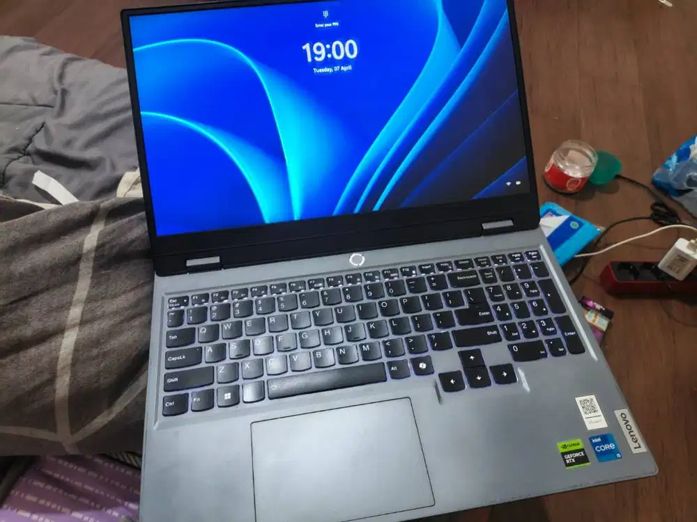 LAPTOP GAMING LENOVO LOQ 15 RTX 2050 I5 GEN 12 , 512GB RAM 12GB MURAH