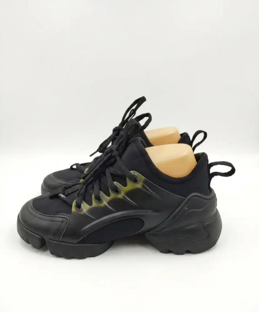 Sepatu Christian Dior Wanita Original Second Size 36