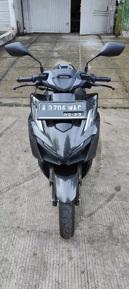 Vario 160 ABS Hitam 2022