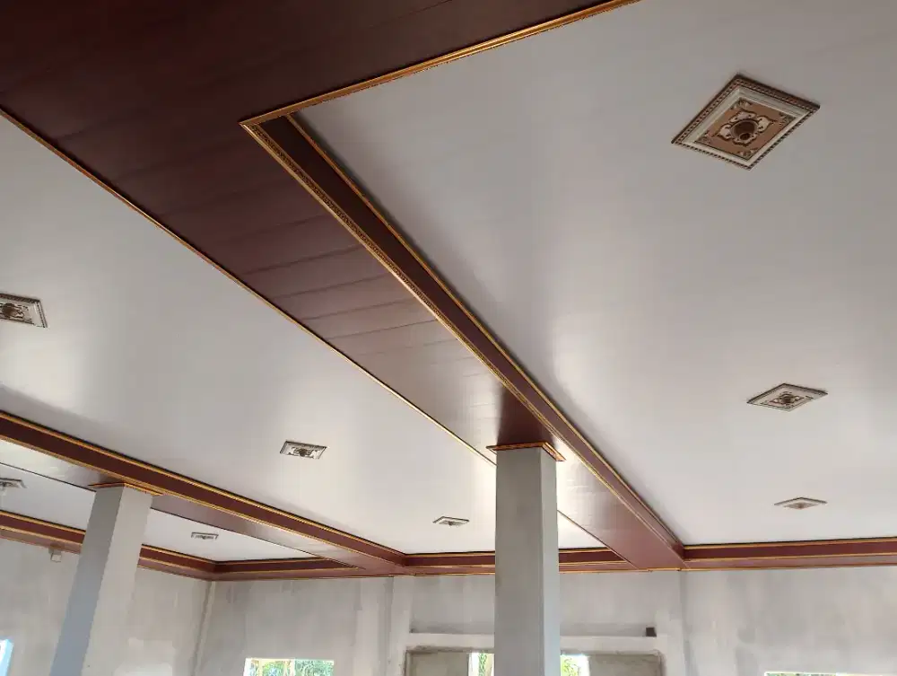 Plafon pvc distributor