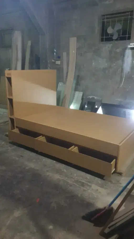 Divan Kokoh dan tidak reot