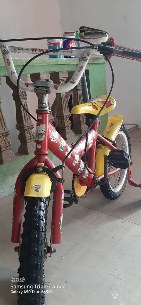 DIJUAL SEPEDA MINI ANAK ANAK MERK GENIO, KONDISI MASIH BAGUS