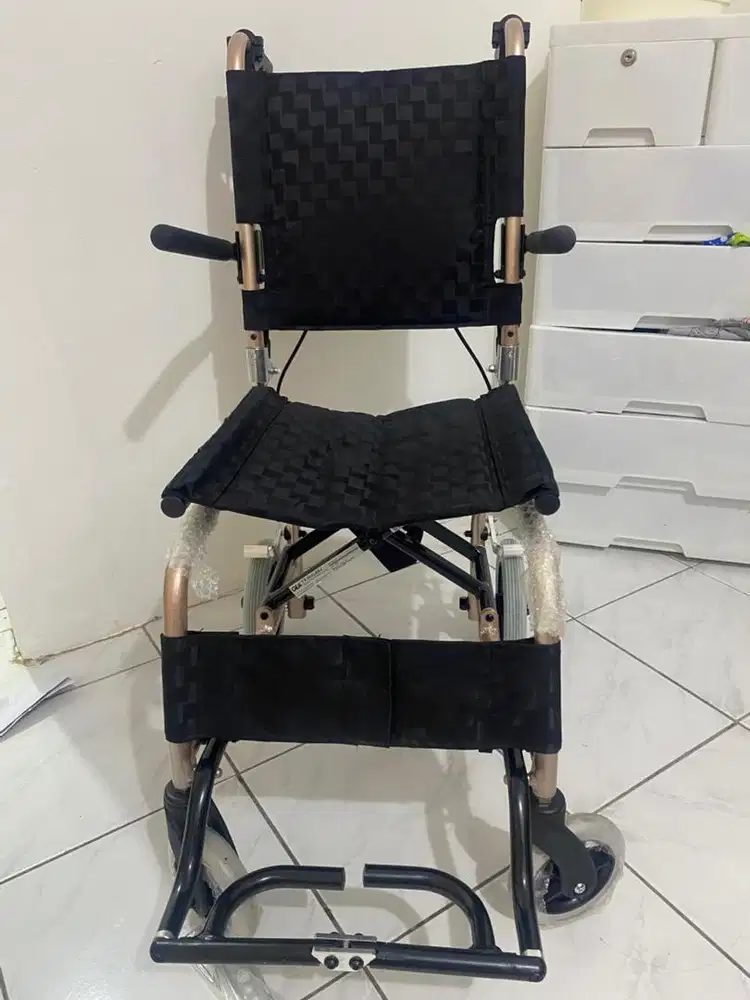 Kursi Roda Travel Gea