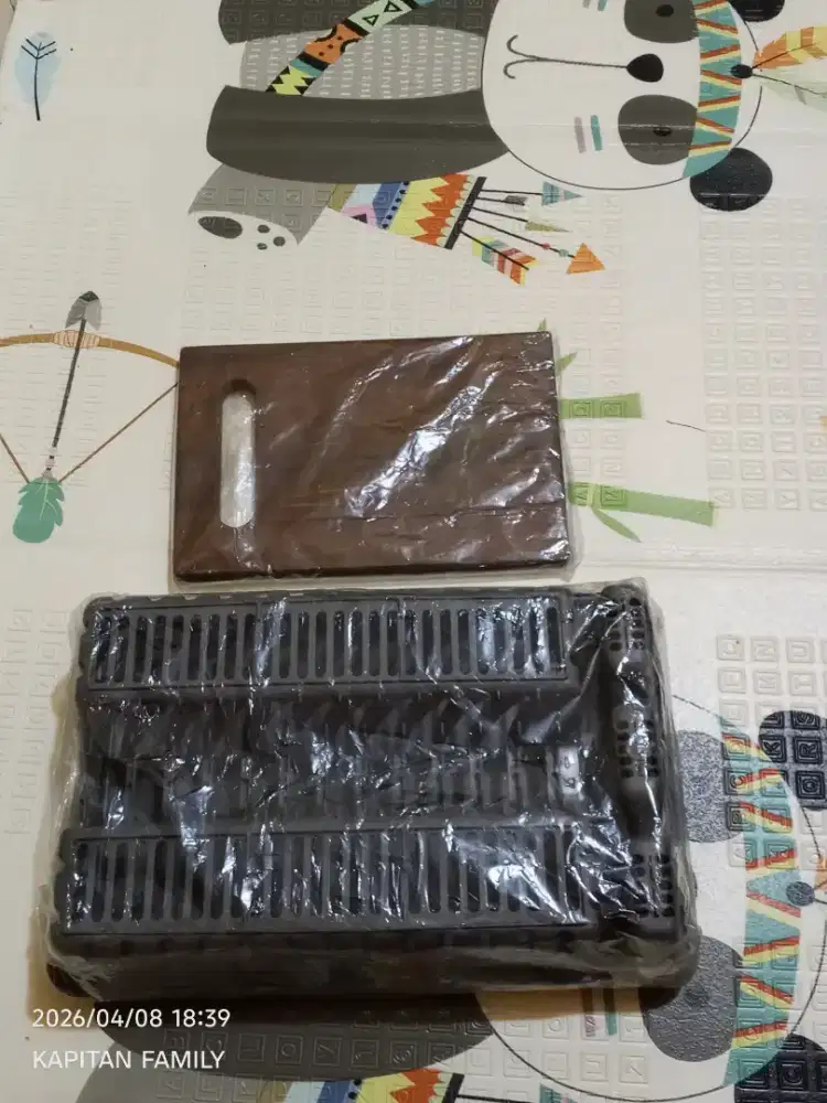 Angkut semua talenan kayu jati dan rak piring plastik