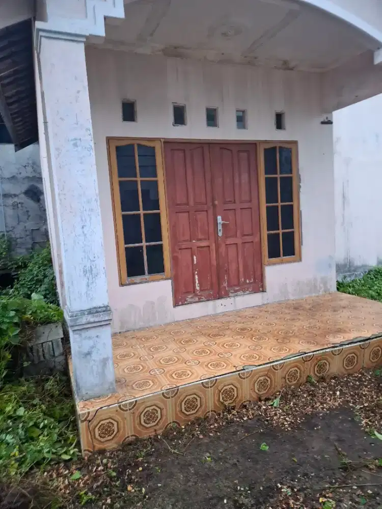 Rumah Hok Strategis
