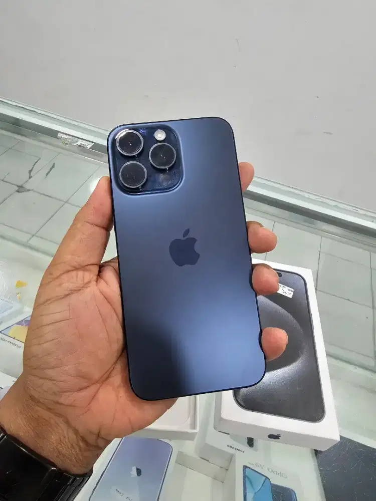 Iphone 15 promax 256 resmi ibox bh 84 mlus lengkap