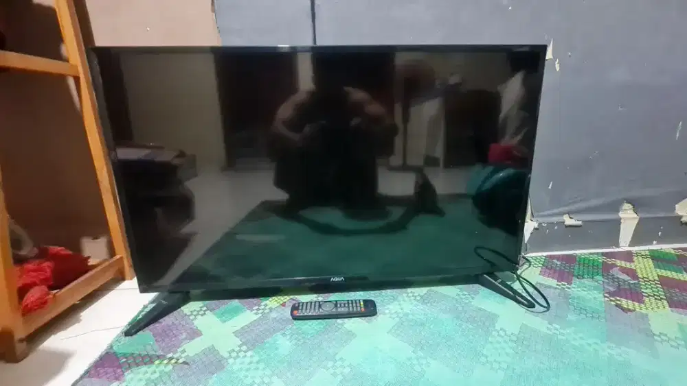 TV Aqua 43 inch